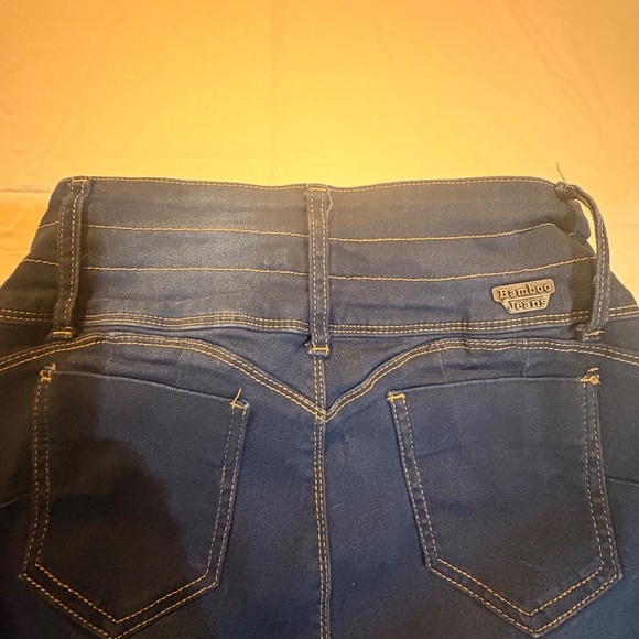 Woman’s skinny jeans - Picture 2 of 2